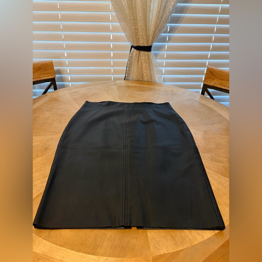 Ivanka Trump Black Pencil Skirt Vegan Leather with Kick slit in the back